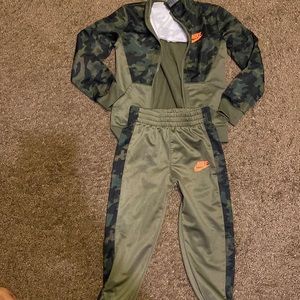 Boys Nike tracksuit
